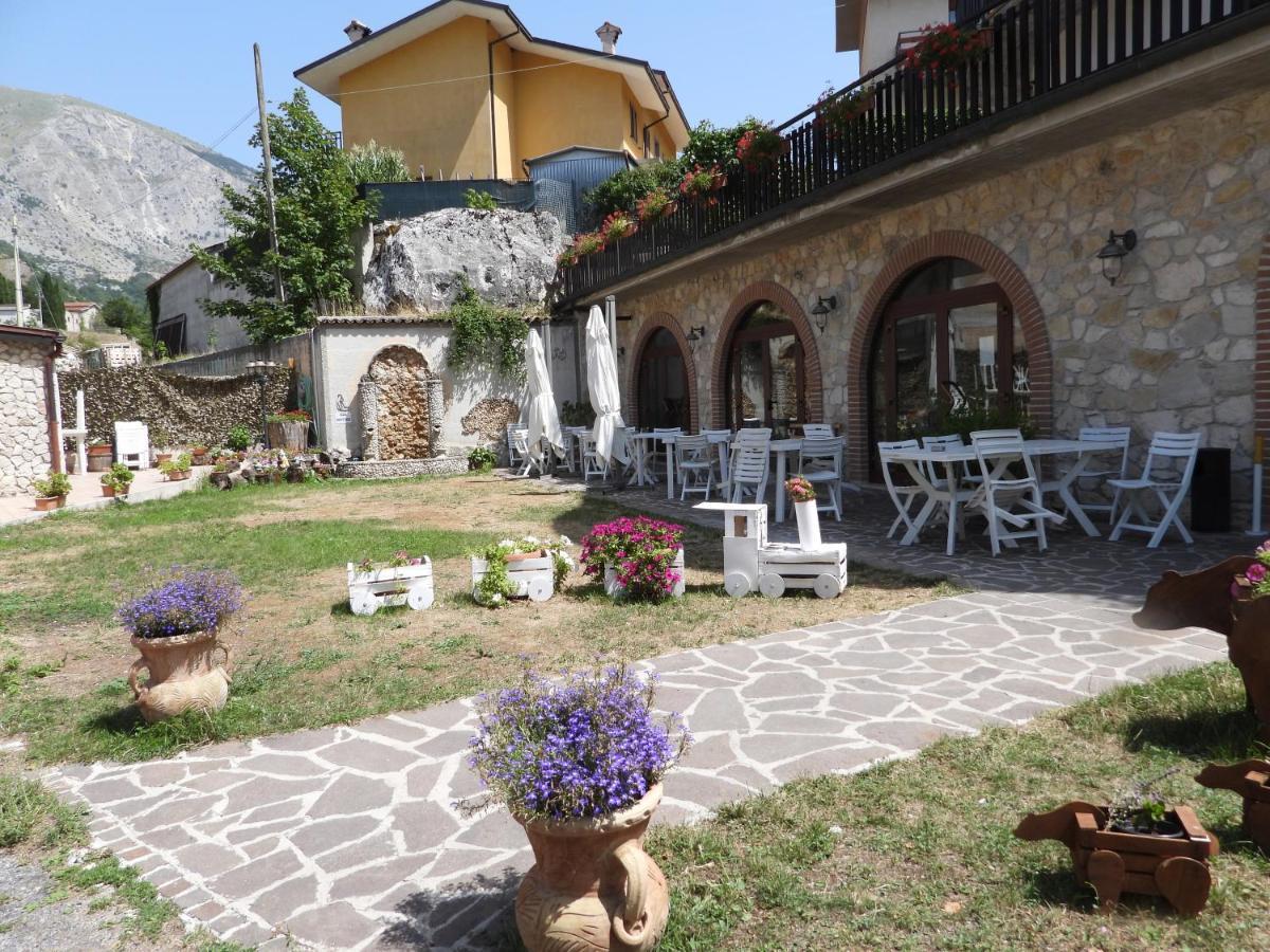 B&B La Tana Dell'Orso Villalago Eksteriør bilde